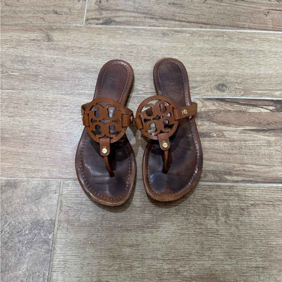 Toy birch, Miller brown sandals size 8 - Picture 3 of 7